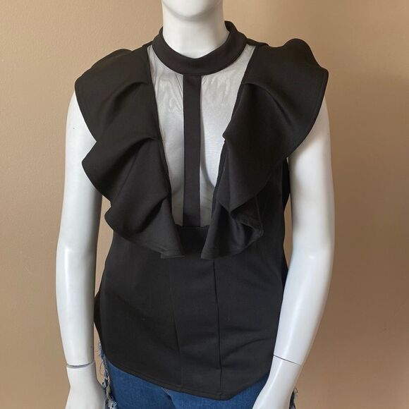 Fashion To Figure Black Ruffled Top - Size 1 - Plus Size - Picture 2 of 12